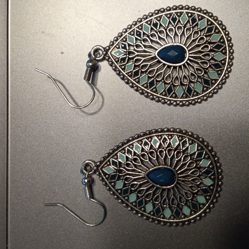 BOHEMIAN DANGLE EARRINGS TEAR DROP SHAPE